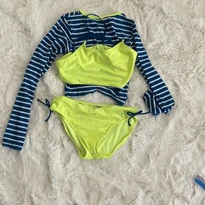 Two piece bathing suit, size XL with a cover shirt